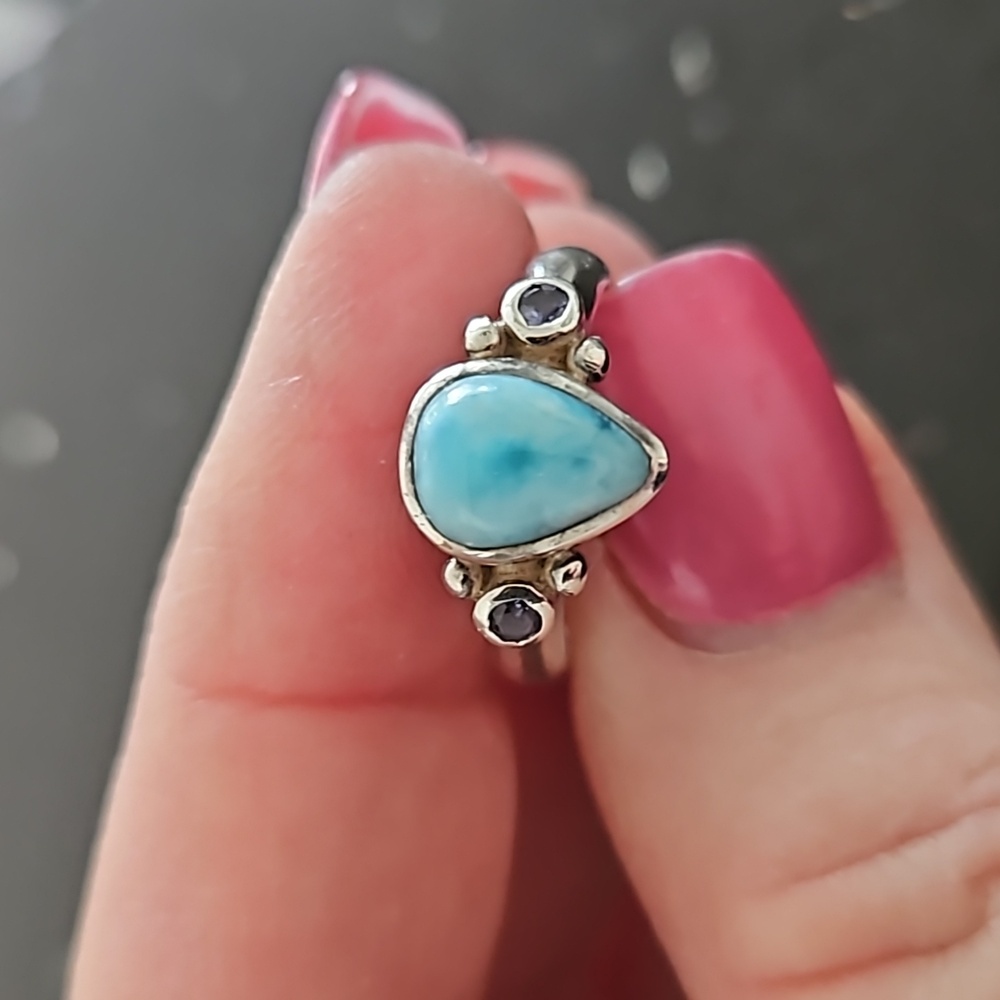 Jewelry - Picture 5 of 8